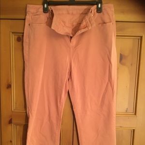 Chico’s Girlfriend Ankle Denim Capris